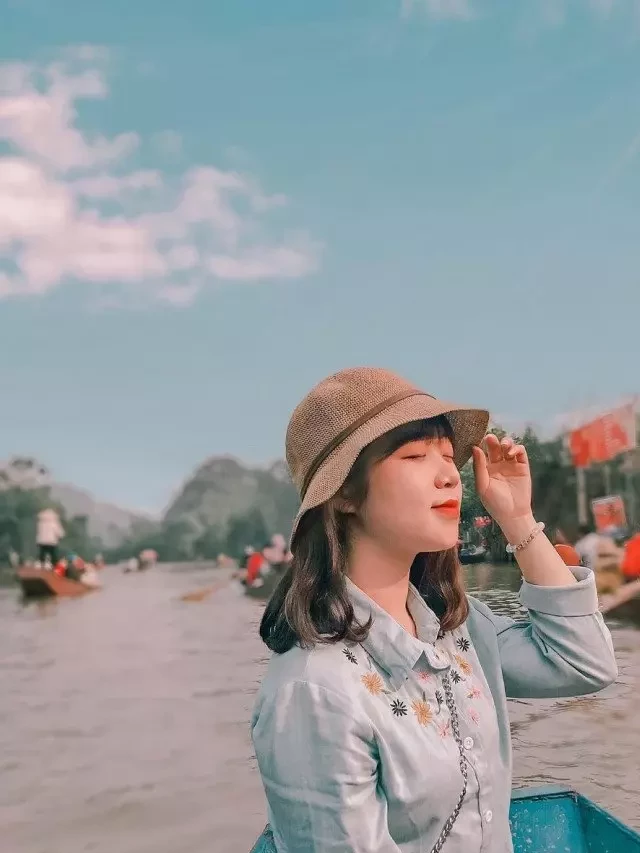   Kinh nghiệm du lịch Chùa Hương 2023: Tham quan "Nam thiên đệ nhất động"
