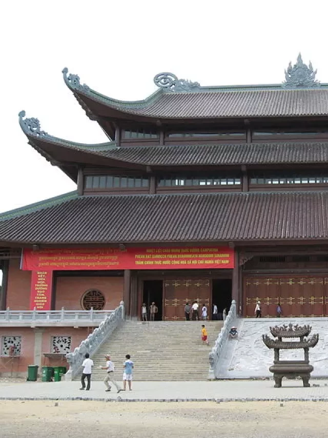   Chùa Hương: Điểm du lịch tâm linh nổi tiếng ở miền Bắc