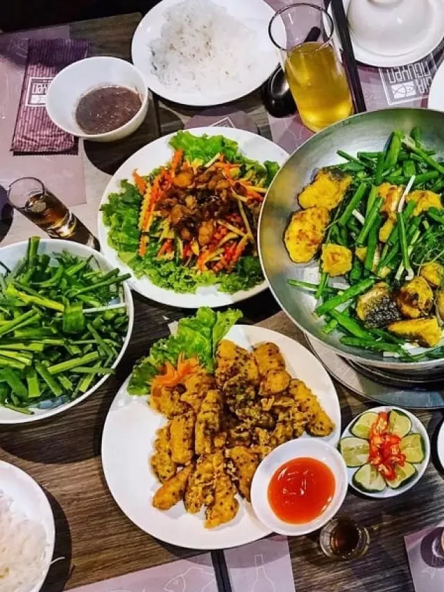   "Những Món Ngon Phố Cổ Hà Nội Đáng Thử Từ Sáng Đến Đêm"