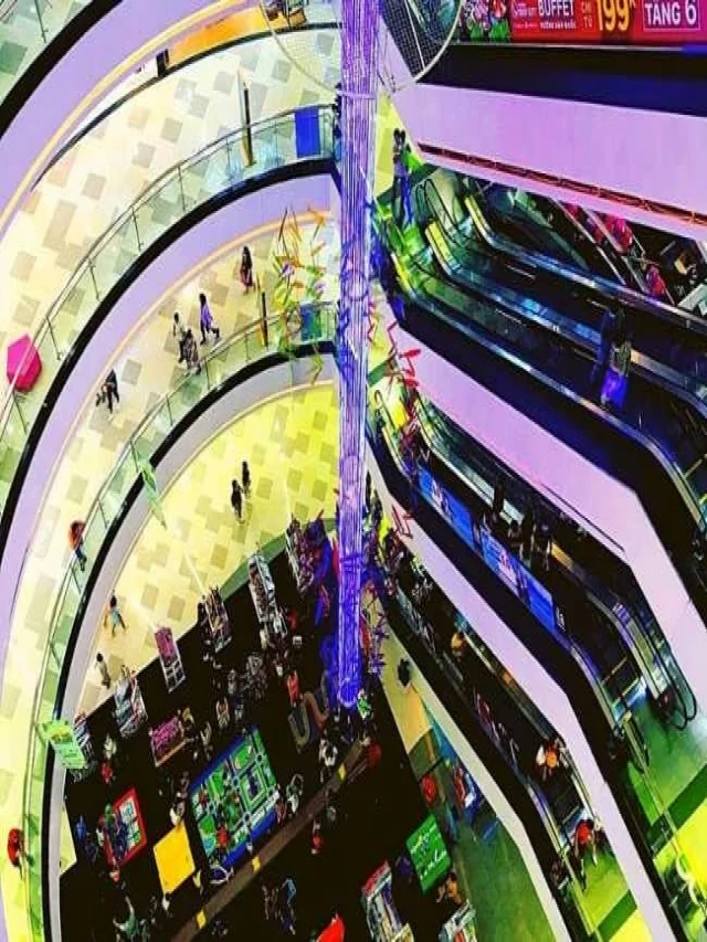   Chọn Vạn Hạnh Mall, Tận Hưởng Chất Lượng Mua Sắm và Ẩm Thực Đẳng Cấp