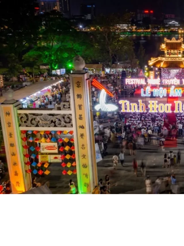   Lễ hội Ẩm thực “Tinh hoa Nghề Bún” tại Festival Nghề truyền thống Huế 2023 thu hút đông đảo du khách, người dân