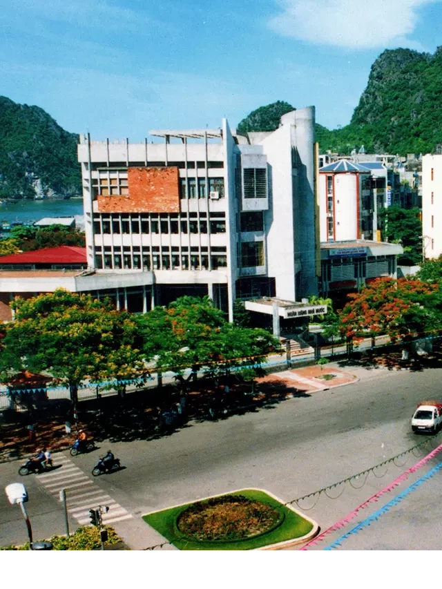   Quảng Ninh: Từ 'thủ phủ vàng đen' đến điểm đến du lịch nổi tiếng