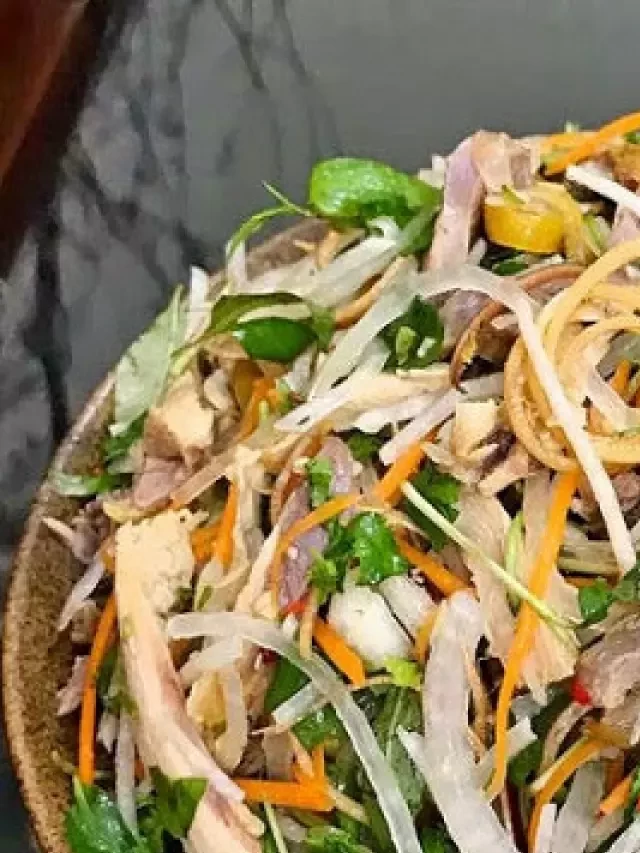   Cách làm nộm vịt hành tây cực ngon cực giòn