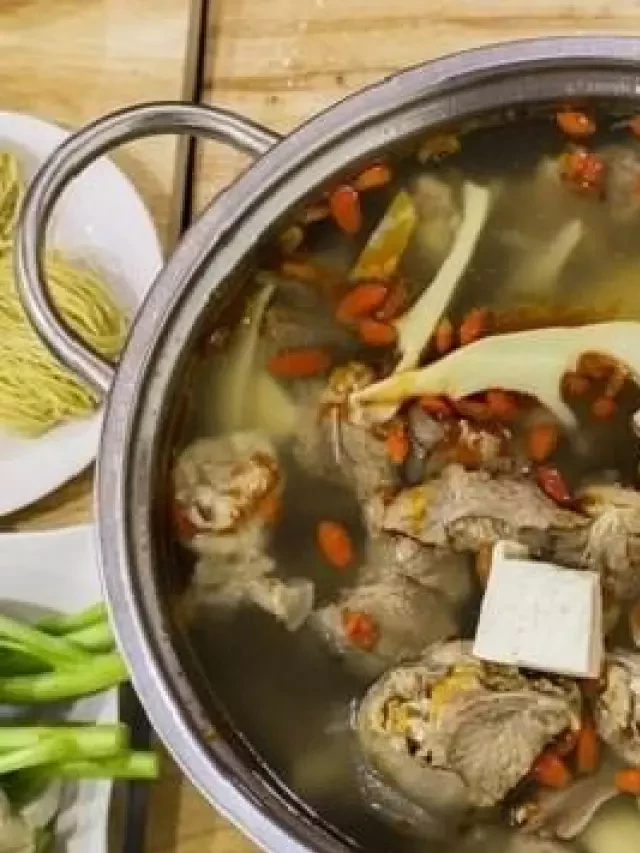   Cách nấu lẩu thịt chó ngon ăn với loại rau phù hợp nhất