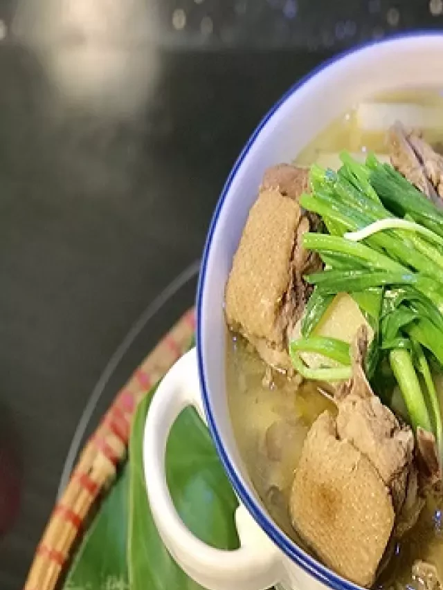   Cách làm vịt nấu măng tươi ăn bún ngon chuẩn vị