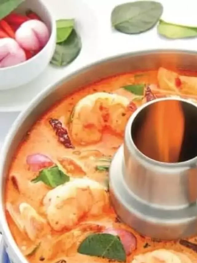   Cách nấu lẩu hải sản kiểu Thái cho ngày mưa chỉ với 5 bước