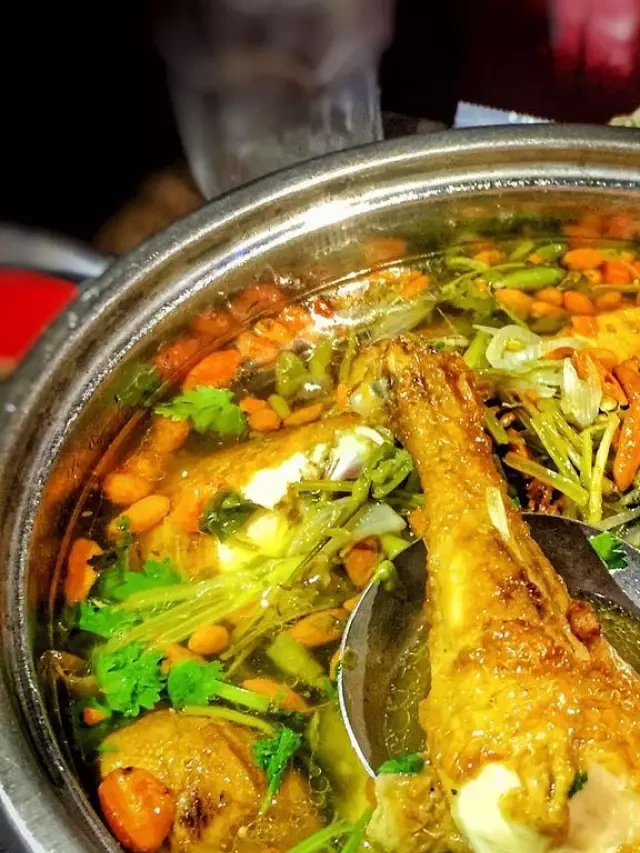   Review lẩu gà ớt hiểm Nguyễn Thiện Thuật - Một món ăn ngon tê lưỡi