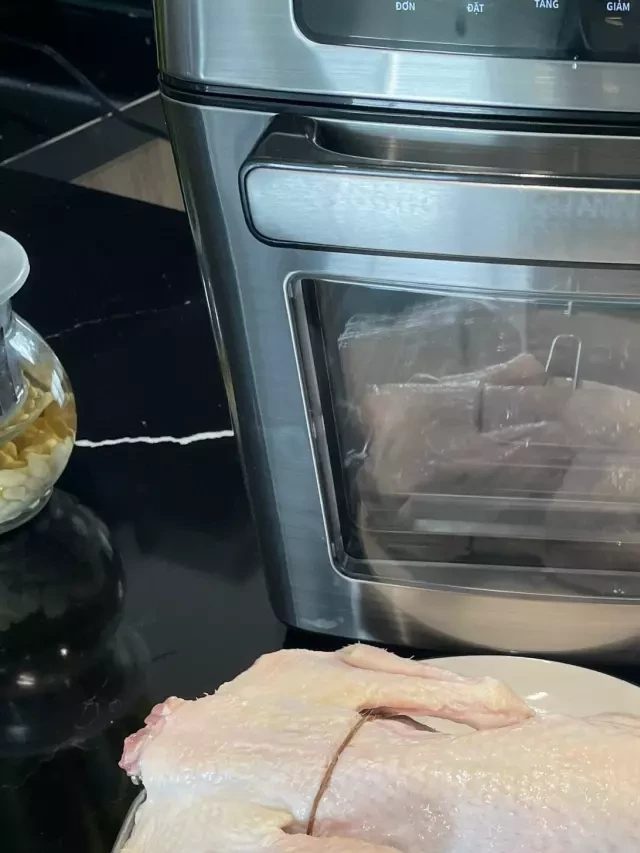   Cách nướng vịt bằng nồi chiên không dầu: Siêu đơn giản và siêu ngon!