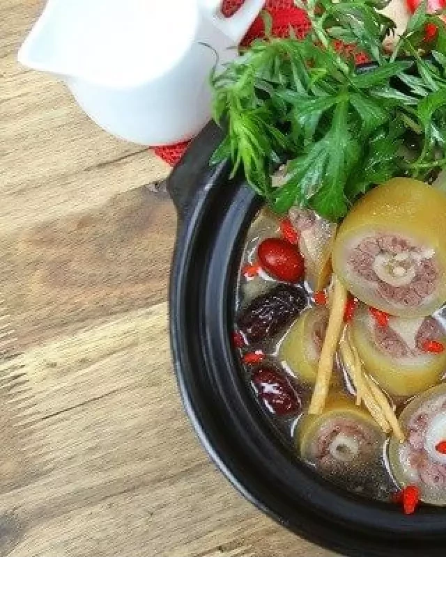  Hướng dẫn nấu lẩu đuôi bò thuốc bắc bổ dưỡng ngon mắt tại nhà