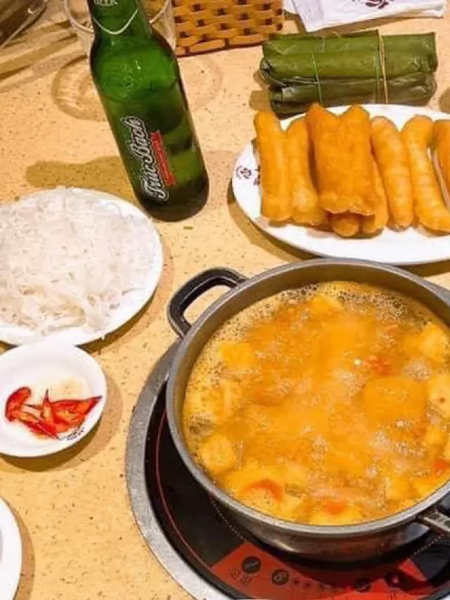   Lẩu riêu cua, món ăn đặc biệt từ tâm huyết của ông chủ yêu Hà Nội