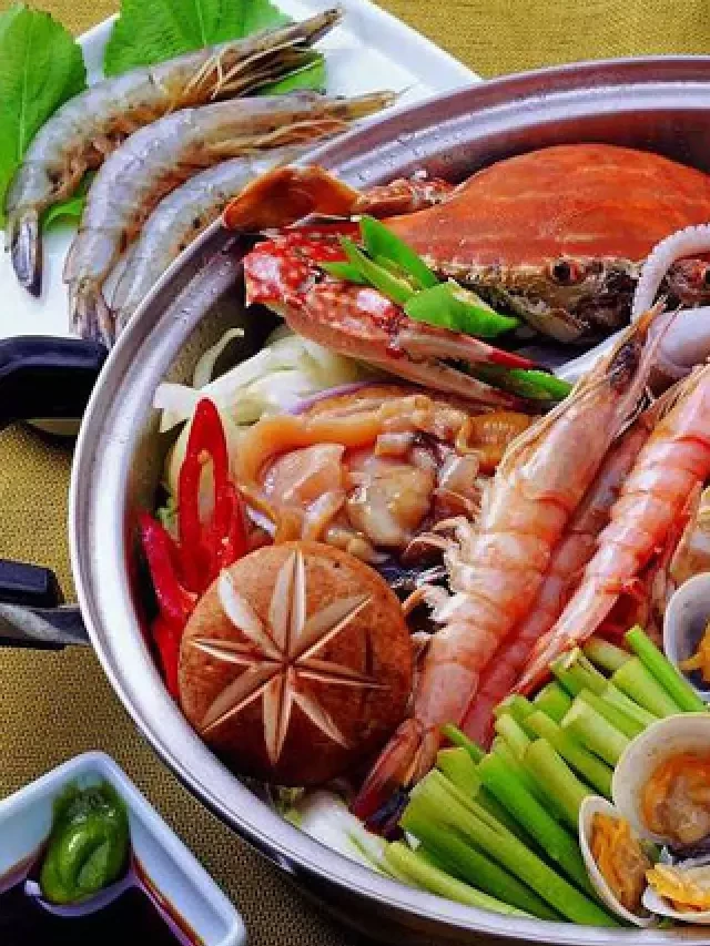   Món lẩu hải sản ăn với rau gì thì ngon nhất