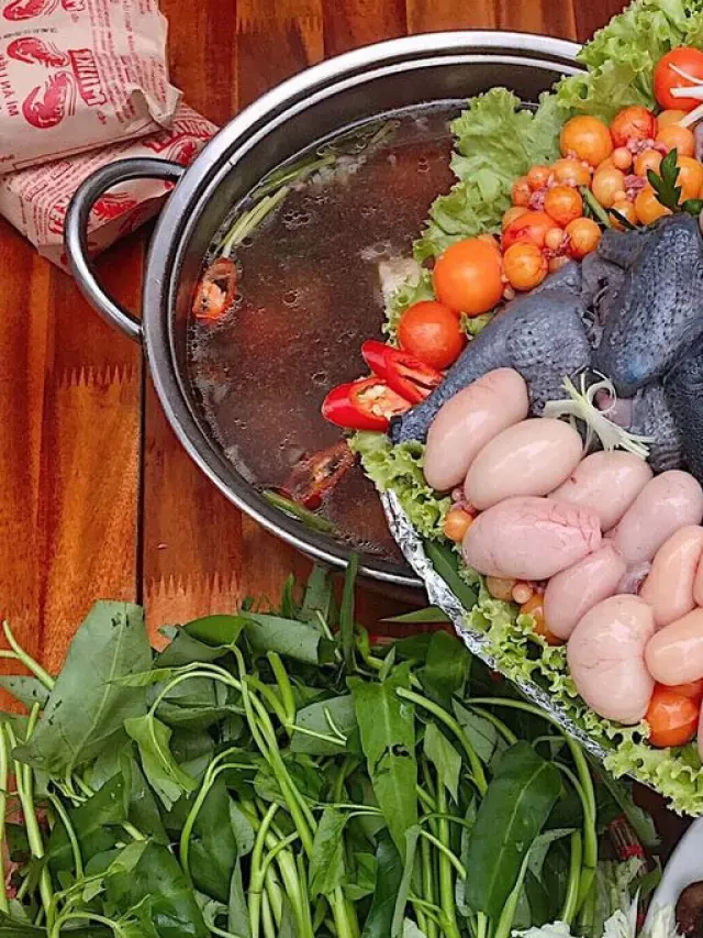   Trưa nay ăn gì: Khám phá hương vị hấp dẫn của lẩu ngọc kê