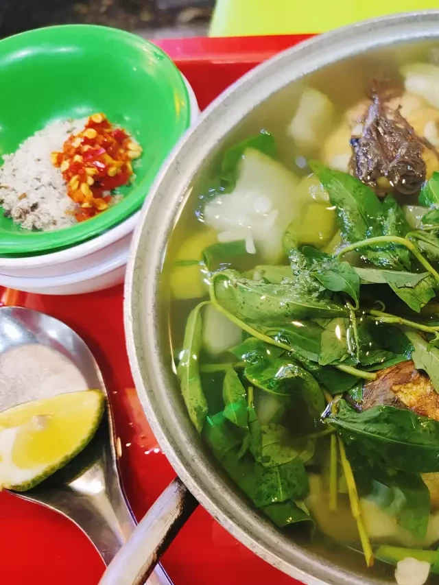   Trứng Vịt Lộn Um Bầu - Món ăn "thần dược" ở Huế