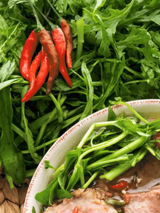   Vịt Nấu Chao: Món lẩu vịt và chao thơm ngon của Việt Nam