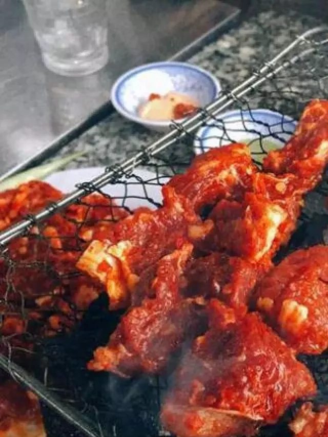  Đến Đà Lạt nếm thử bò tơ “Dã Chiến”: Quán đông nghịt, muốn ăn phải tới thật sớm