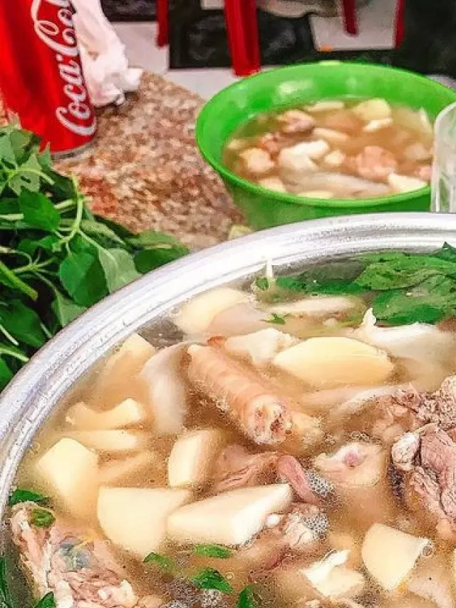   Lẩu gà lá é Tao Ngộ Đà Lạt - Đánh giá quán lẩu gà lá é độc đáo