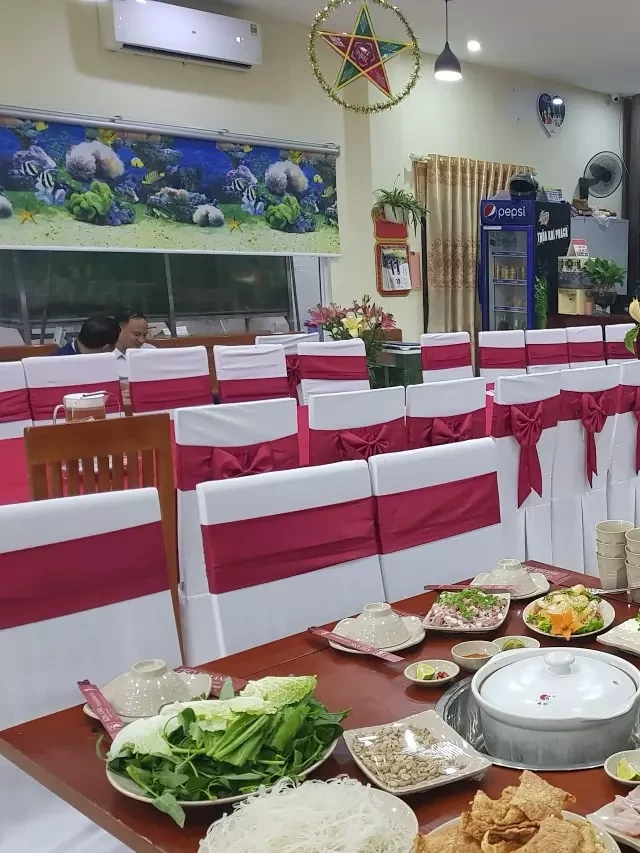   Lẩu Nấm thiên nhiên Kim Anh 2: Hấp dẫn với thực phẩm từ thiên nhiên