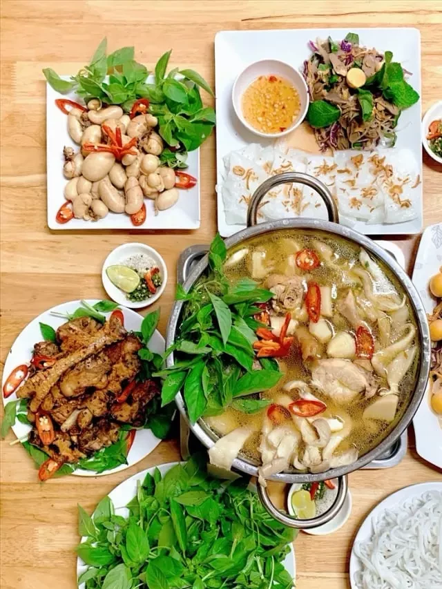   13 địa chỉ thưởng thức lẩu gà lá é Đà Lạt thơm ngon đậm vị, ăn là ghiền