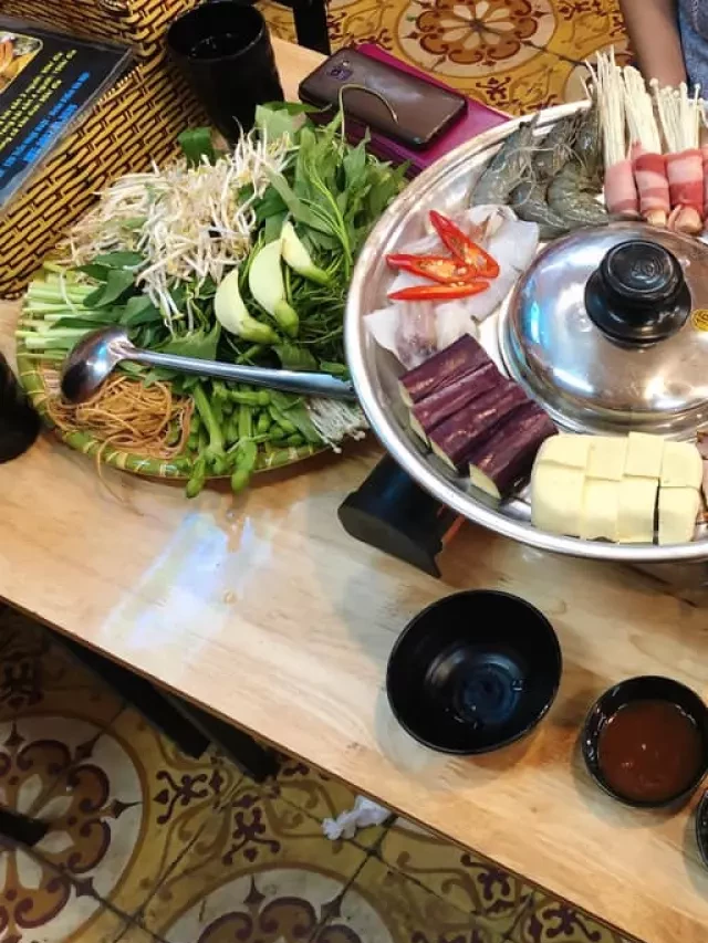   7 Quán lẩu mắm Hà Nội đáng được khen ngợi