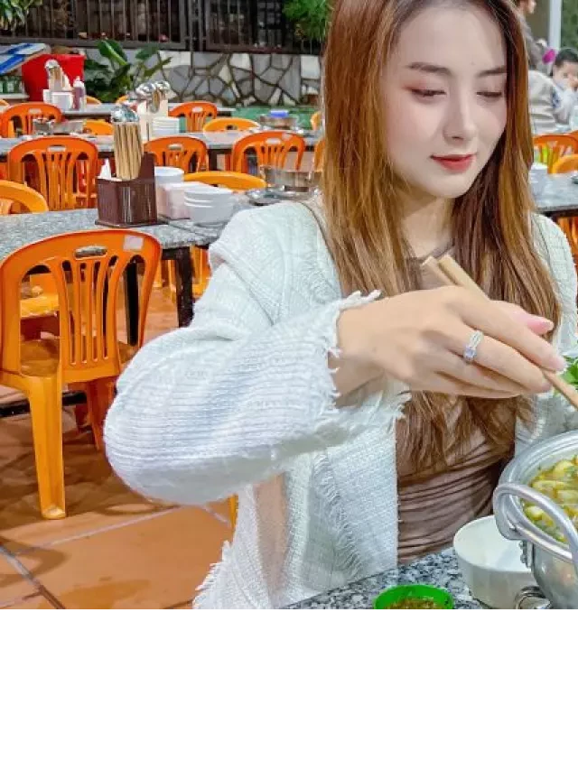   Khám phá Hương Vị Độc Đáo của Lẩu Gà Lá É Tao Ngộ – Đặc Sản Đà Lạt