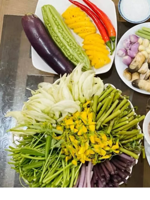   Những Loại Rau Ăn Kèm Lẩu Mắm Cực Dính Ai Cũng Mê