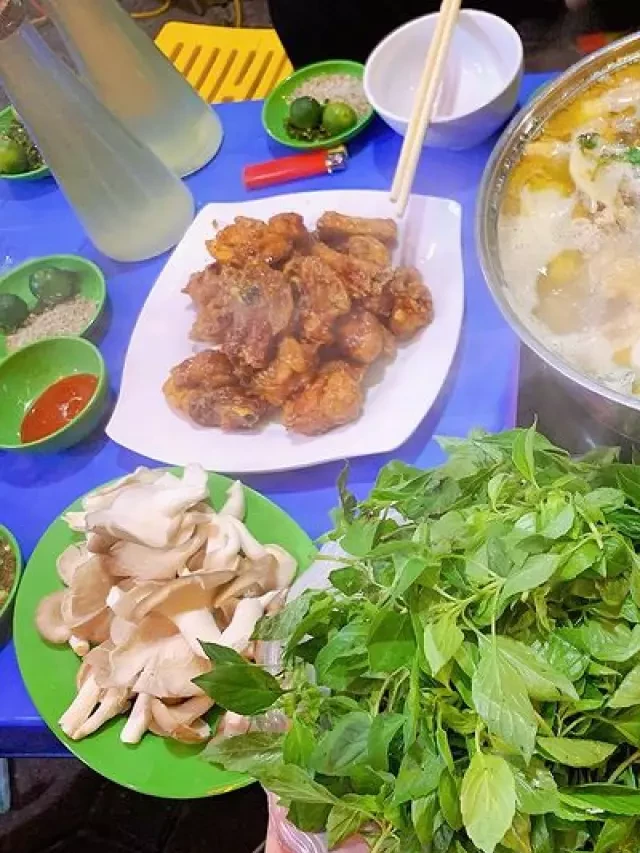   Review 7 quán lẩu gà lá é Hà Nội ngon như ăn ở xứ sở sương mù Đà Lạt