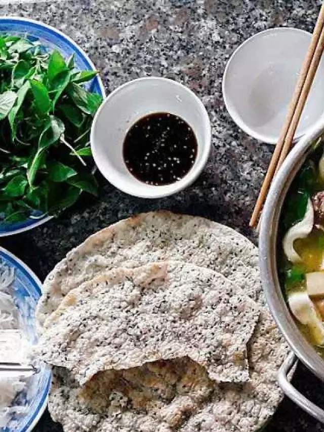   Tận hưởng ẩm thực ngon và nổi tiếng nhất với món Lẩu Gà Lá É Đà Lạt