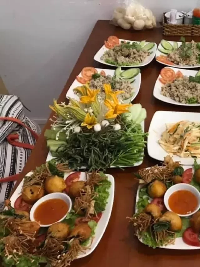   8 Quán Chay Quận 2 Được Review Ngon Nhất: Khám phá Những Món Chay Tuyệt Vời