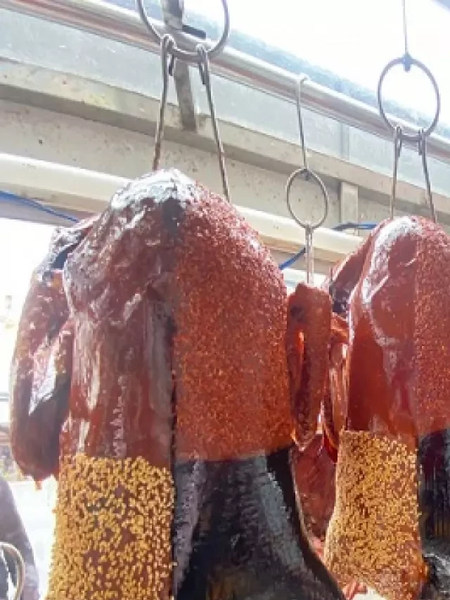   Vịt quay âm dương Sóc Trăng - Món ăn độc đáo với hương vị đặc biệt