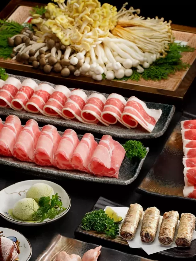   Khám phá lẩu nấm Ashima Nguyễn Đình Chiểu: Ngon mê ly, quên lối về