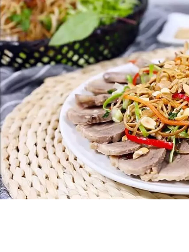   Cách làm gỏi vịt hoa chuối: Món ăn thơm ngon và bổ dưỡng