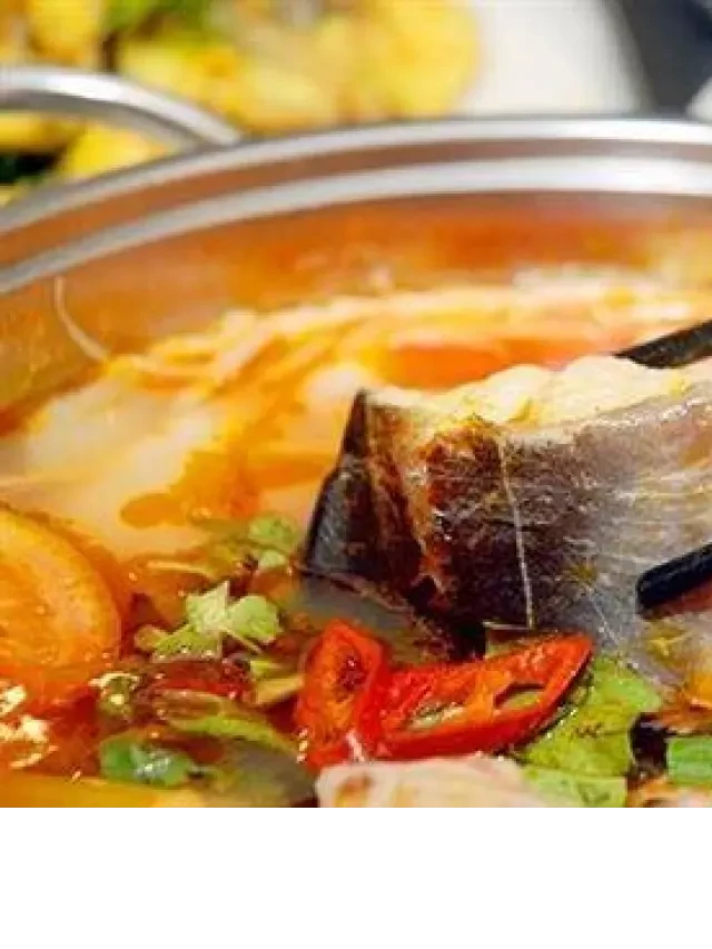   2 cách nấu lẩu cá lăng măng chua – lá giang – ngon hấp dẫn