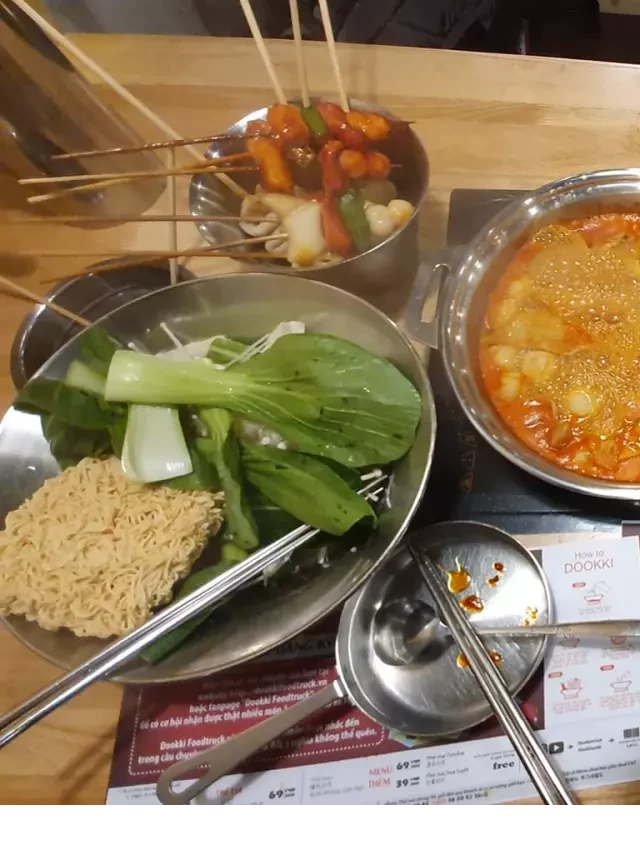   TOP 9 quán lẩu Tokbokki Hà Nội: Trải nghiệm vị Hàn thơm ngon