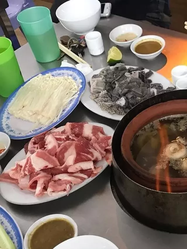   Săn lùng 8 quán lẩu đuôi bò Hà Đông thơm ngon ăn hoài không thấy chán