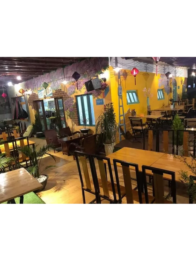   Những quán lẩu gà lá é ngon tê tái
