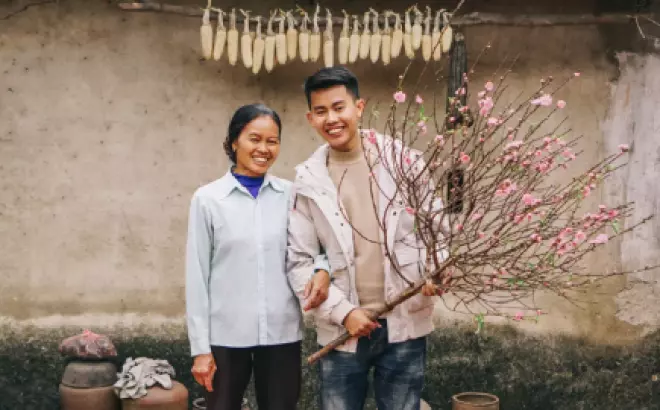 Người mẹ tảo tần của vlogger ẩm thực đồng quê nổi tiếng