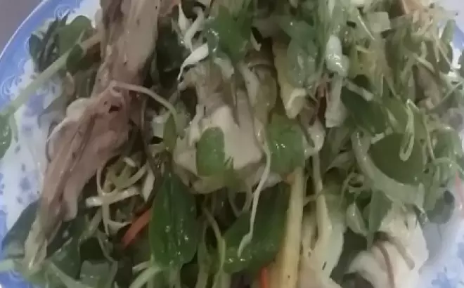 Cách làm gỏi vịt rau càng cua ngon mê ly ăn là ghiền
