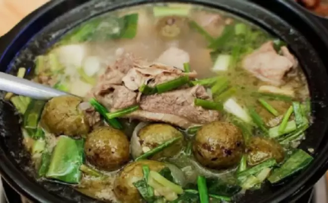 Cách làm vịt om sấu rau muống và rau rút ngon như ngoài tiệm