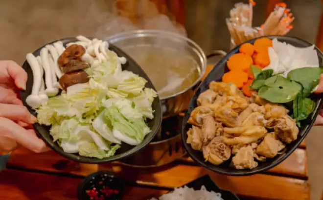 LƯỚT QUA TOP 7 QUÁN LẨU GÀ LÁ GIANG NGON NHẤT ĐÀ NẴNG