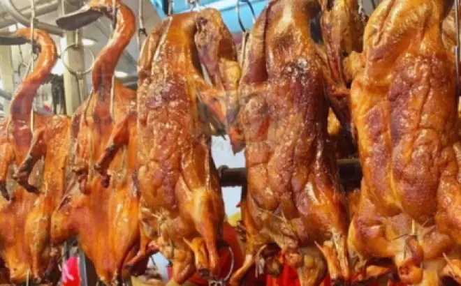 Tiệm Vịt Quay Ngon Nức Tiếng ở TP.HCM