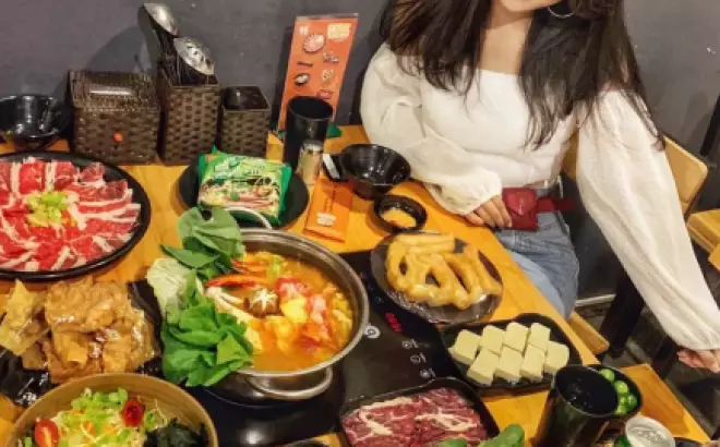 Review lẩu Phan Hàm Nghi khiến team "cuồng lẩu" đứng ngồi không yên