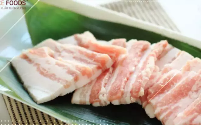 Ba Chỉ Heo Nga Thái Lẩu 500gr: Thịt Nga Tươi Ngon Đến Từ Đất Nước Bạch Dương