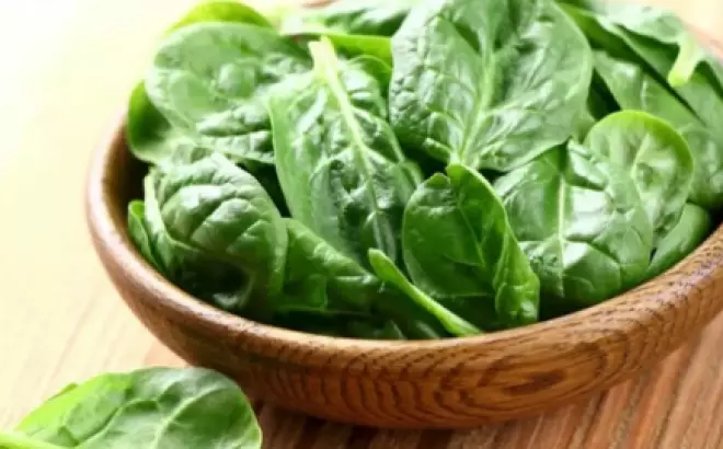 Những loại rau không phù hợp với món lẩu