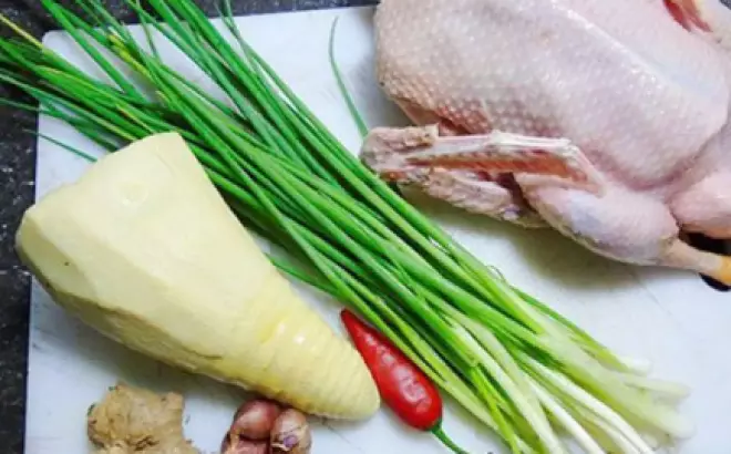 Vịt nấu măng ngon đúng điệu đậm đà với 3 cách dưới đây