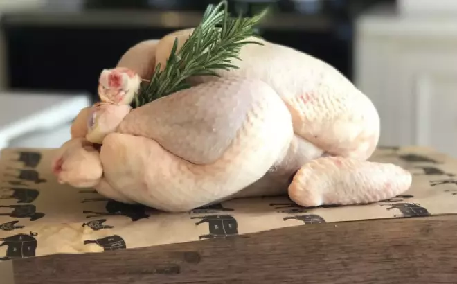 Hướng dẫn làm gà nấu lá giang: Một món canh tuyệt vời cho mùa hè